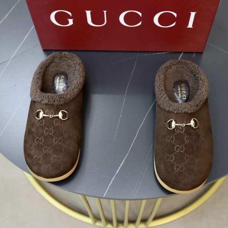 Picture of Gucci Slippers _SKUGuccisz35-44hnq12022338